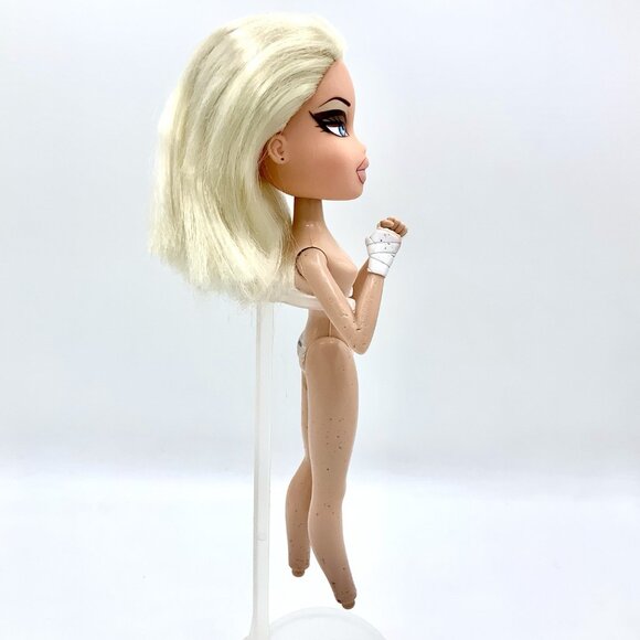 Bratz Play Sportz Kick Boxing Cloe Bratz Doll Only No Feet Pinholes On Body READ - Picture 6 of 16